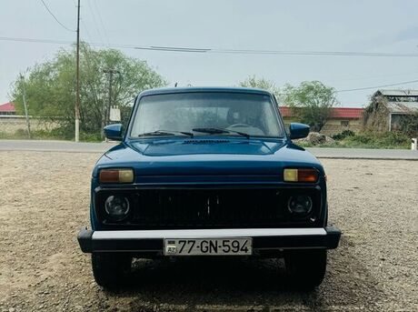 LADA (VAZ) Niva 2013