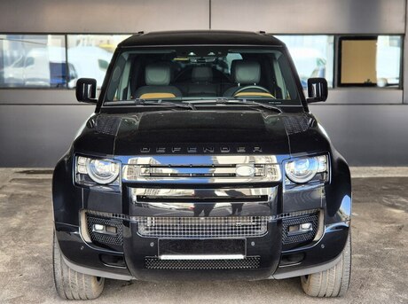 Land Rover Defender 2023