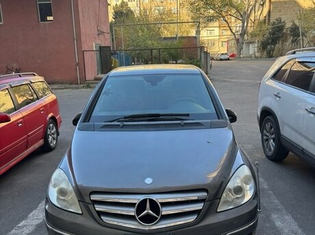 Mercedes B 170 2009