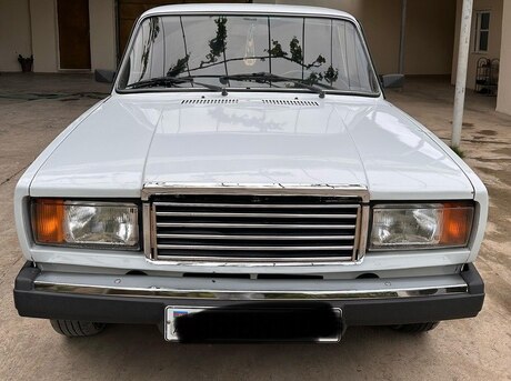LADA (VAZ) 2107 2010