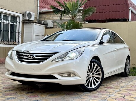 Hyundai Sonata 2010