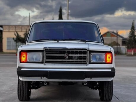 LADA (VAZ) 2107 2004