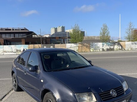 Volkswagen Bora 2000