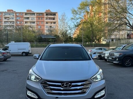 Hyundai Santa Fe 2013