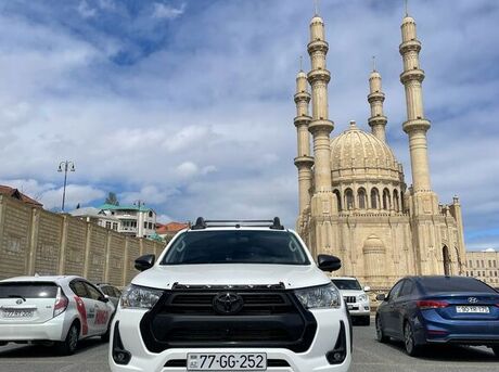 Toyota Hilux 2024