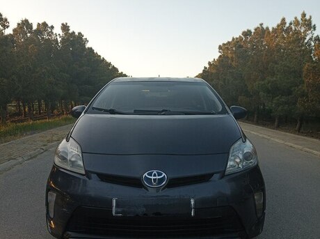 Toyota Prius 2012