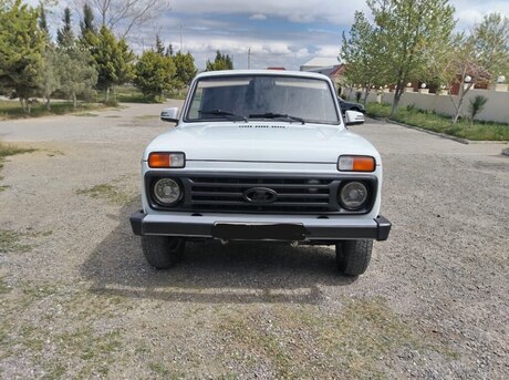 LADA (VAZ) Niva 2014
