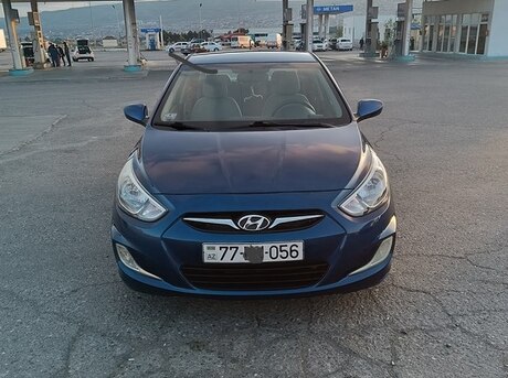 Hyundai Accent 2015
