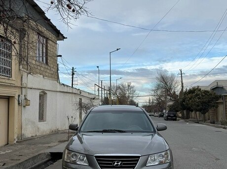 Hyundai Sonata 2009