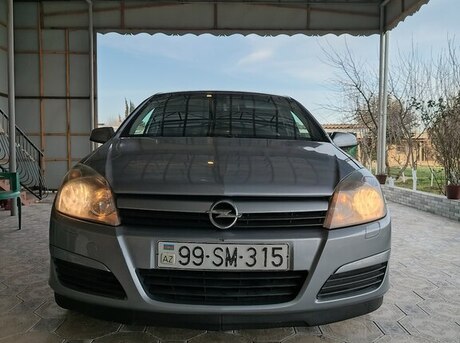Opel Astra 2005