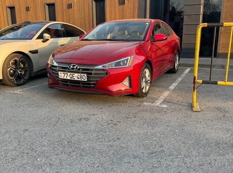 Hyundai Elantra 2020