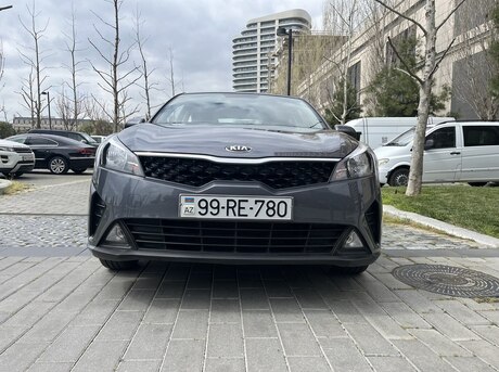 Kia Rio 2021