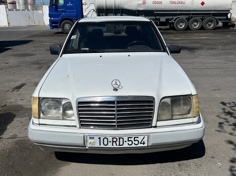Mercedes E 220 1995