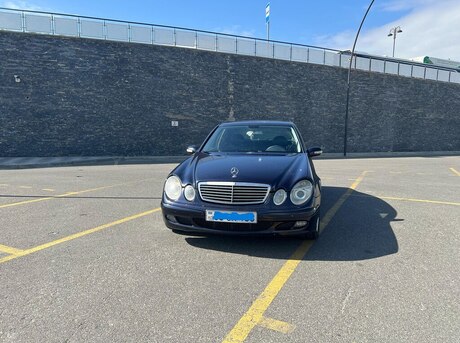 Mercedes E 220 d 2004