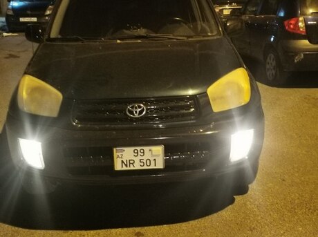 Toyota RAV4 2003