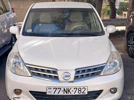 Nissan Tiida 2008