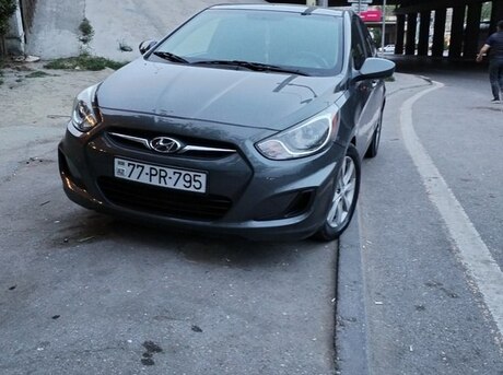 Hyundai Accent 2013