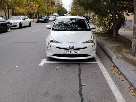 Toyota Prius 2017