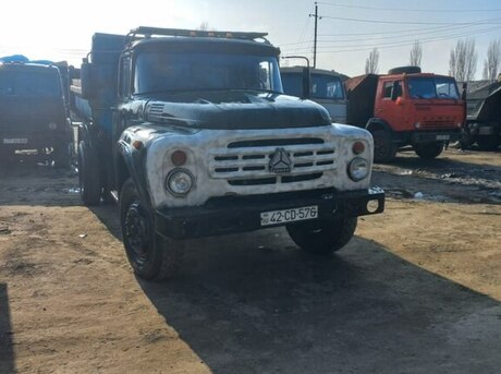 ZIL 130 1990