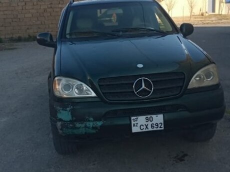 Mercedes ML 320 4MATIC 2000