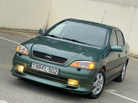 Opel Astra 2000