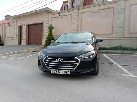 Hyundai Elantra 2017