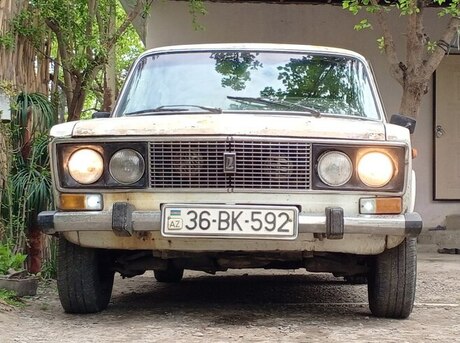 LADA (VAZ) 2106 1985