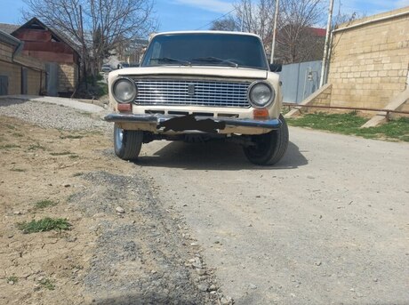 LADA (VAZ) 21011 1975