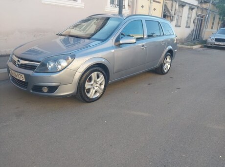 Opel Astra 2005
