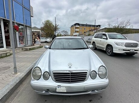 Mercedes E 200 2002
