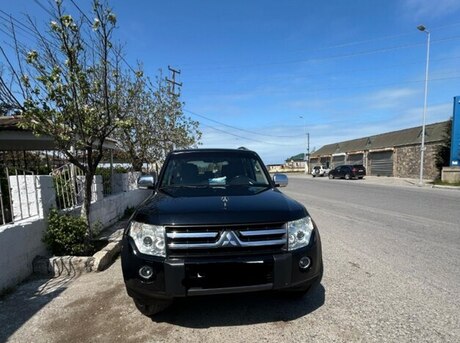 Mitsubishi Pajero 2008