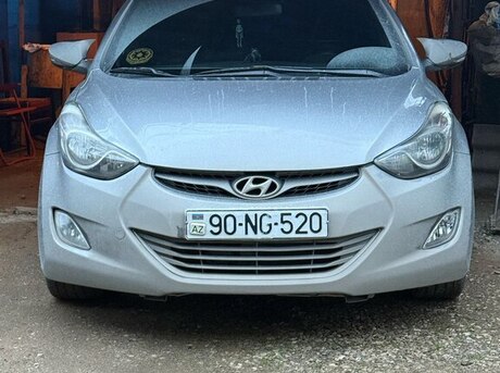 Hyundai Elantra 2011