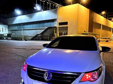 Volkswagen Passat CC 2009