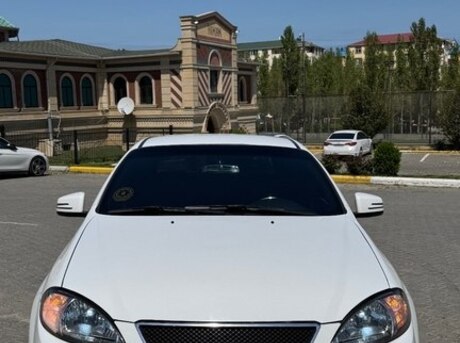 Daewoo Gentra 2015