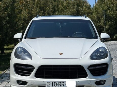 Porsche Cayenne GTS