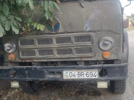 MAZ 5334