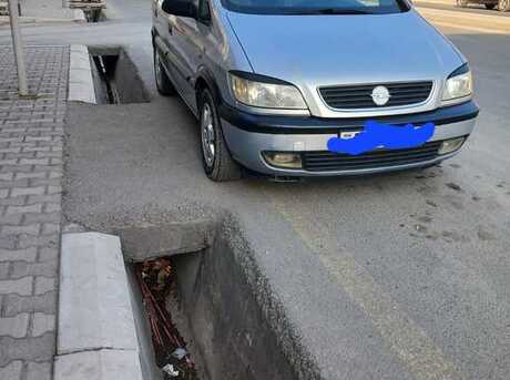 Opel Zafira 1999