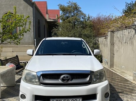 Toyota Hilux 2011
