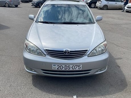 Toyota Camry 2004