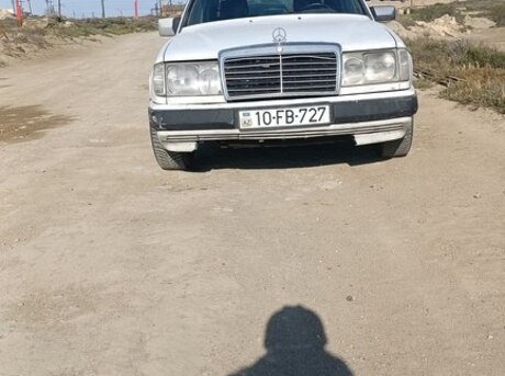 Mercedes E 230 1990