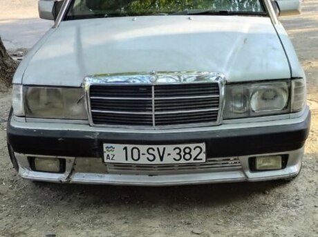 Mercedes 190 1990