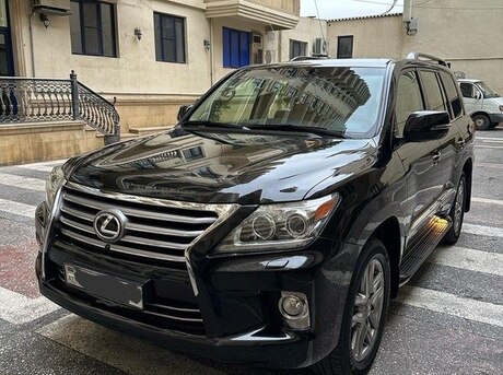 Lexus LX 570 2013