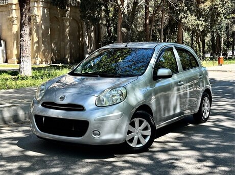 Nissan March 2011