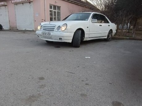 Mercedes E 230 1996
