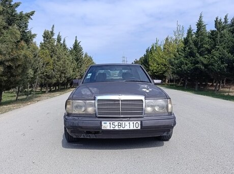 Mercedes E 250 1992