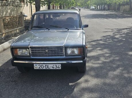 LADA (VAZ) 2107 2010