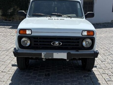 LADA (VAZ) Niva 2012