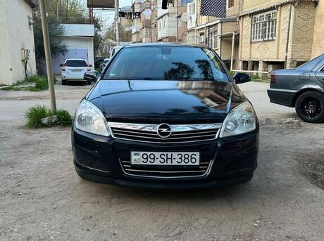 Opel Astra 2008