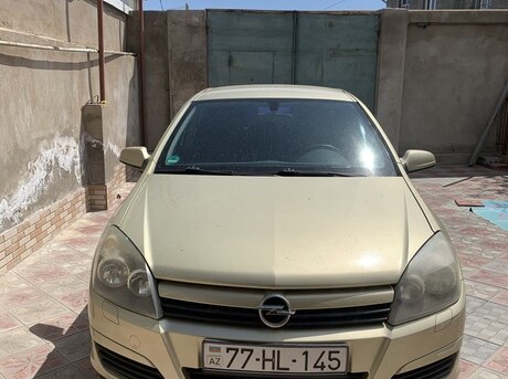 Opel Astra 2004