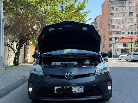 Toyota Prius 2014